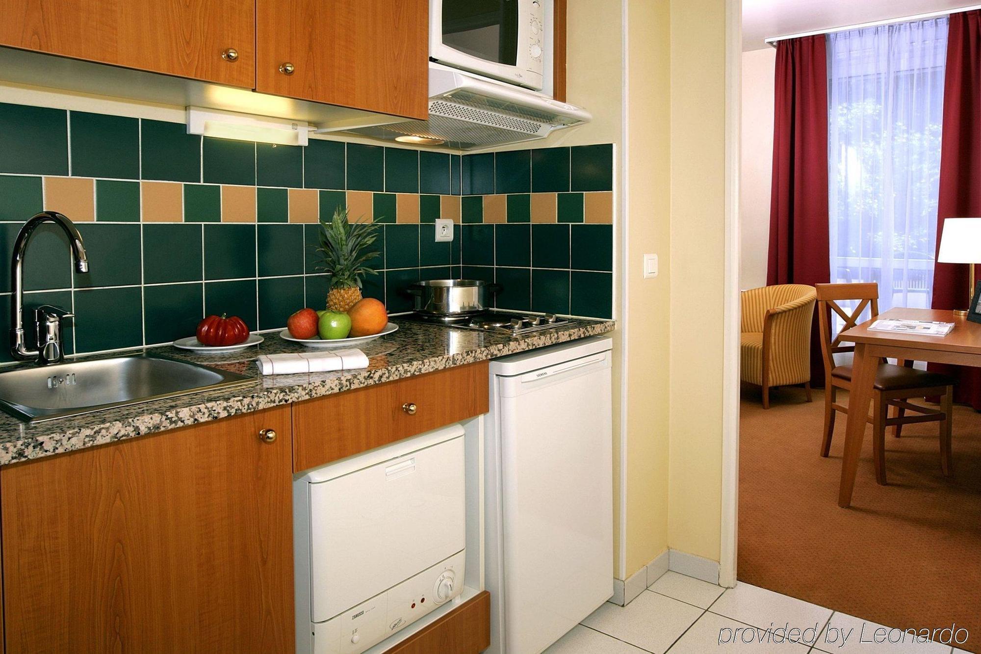 Citadines Montmartre Paris Aparthotel Phòng bức ảnh